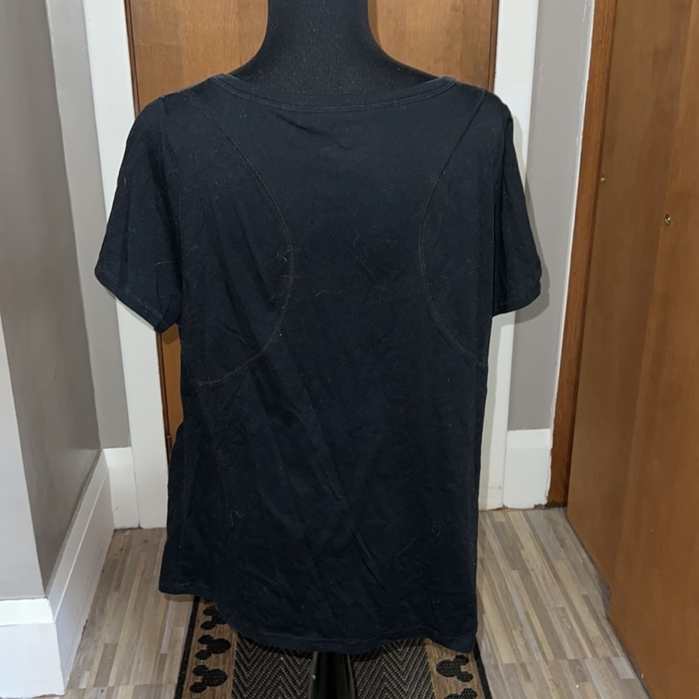 Sonoma black short sleeve tee with ruched sides - Picture 3 of 4